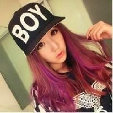 很霸气的女孩