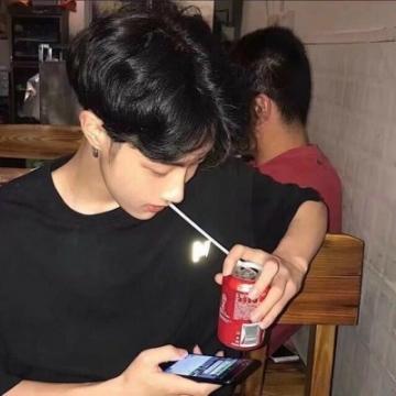 男生微信个性头像2019精选 只有你是对我有效的解药