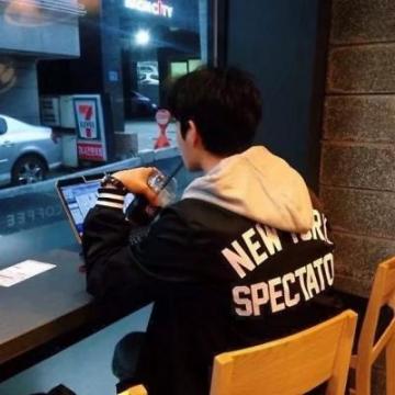 2019最新qq头像男生高冷霸气拽 热爱漫无边际生活自有分寸