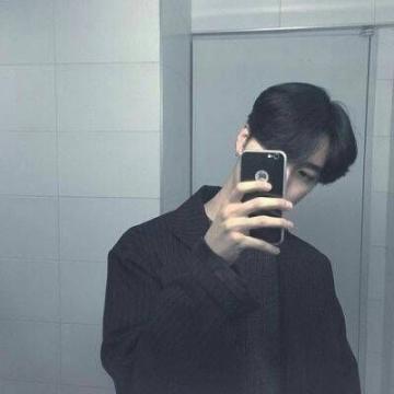 qq可爱头像男生小清新可爱 爱而不得才是人生常态