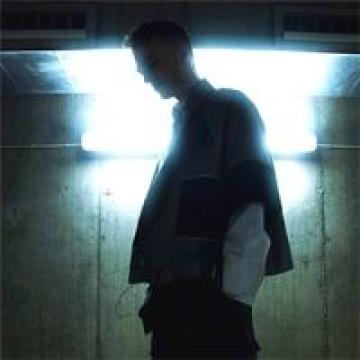 男生头像欧美复古潮流图片今日最新 你朝我伸出手的时候