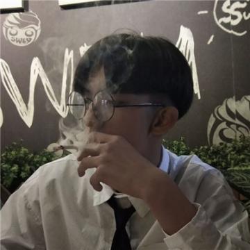 最新2019超拽霸气男生炫酷头像大全 你住惯了旅店我怎么给你家