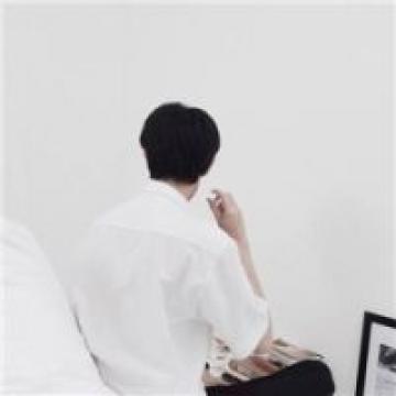 帅气的贴吧好看的男生头像 只是午夜梦回时
