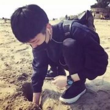 最新治愈系男生个性头像 可能你不是最好可却是我最想要