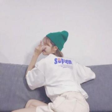 2019情侣头像最新版的单人一对 好看的情侣头像一男一女