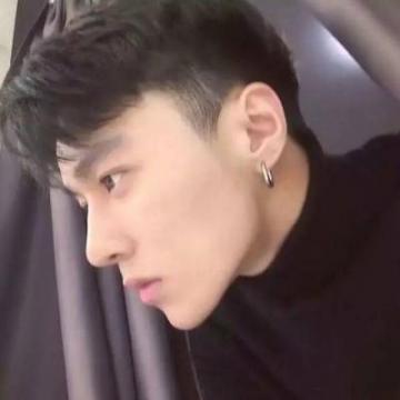 2019微信帅哥头像霸气个性超有范 就让往事随风往后也别将就