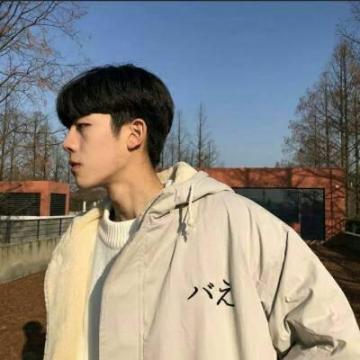 帅气小哥哥贴吧头像超拽有个性 开始是故事后来成了事故