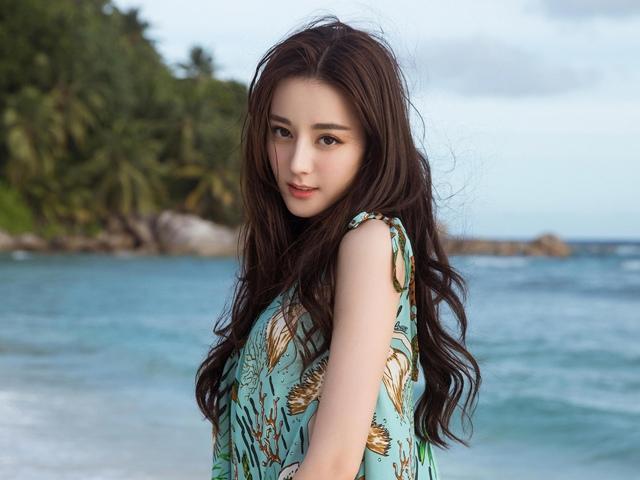迪丽热巴