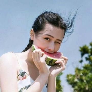 唯美意境森系头像女生 心怀期待的人还在等待