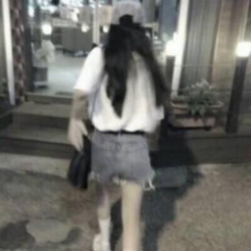 有个性的黑白头像霸气中带点伤感 徒手摘星还是爱而不得
