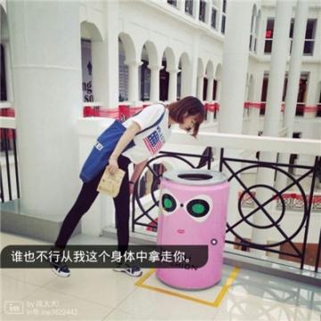 伤感的女生带文字头像难过想哭 终究是自己的热情烫伤了自己