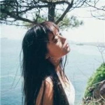 忧郁女生qq伤感头像2019 或许你忘了是我深爱你