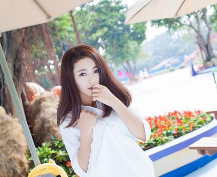 清纯美少女夏茉GIGI室外性感写真