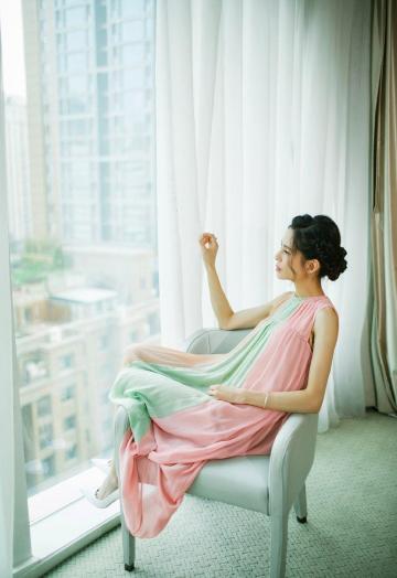 李若彤完美身材