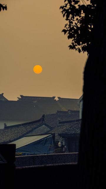 复古建筑的黄昏景色摄影