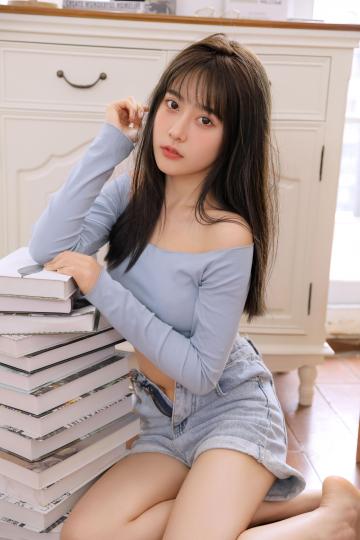 甜美系女孩写真